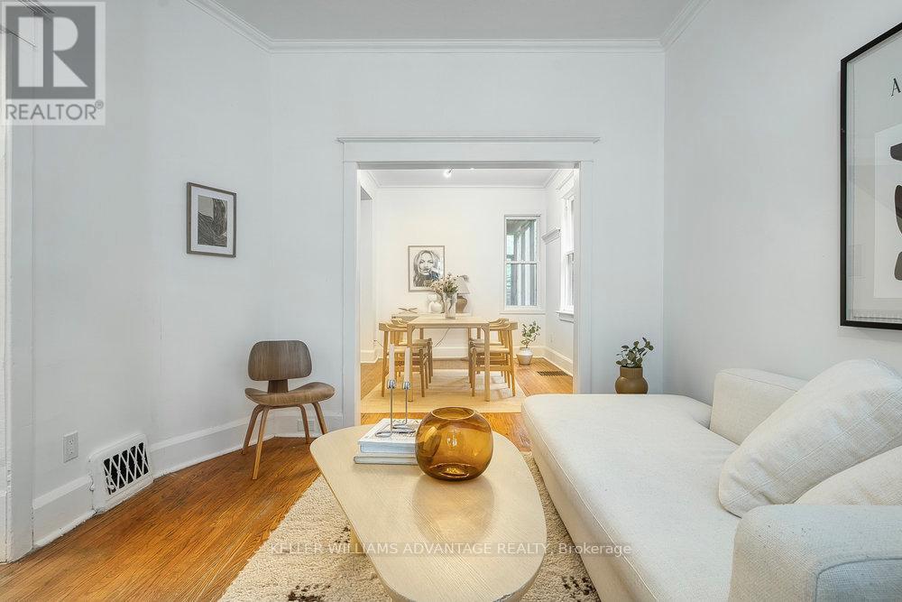 171 Gledhill Avenue, Toronto, Ontario  M4C 5K9 - Photo 10 - E12173076