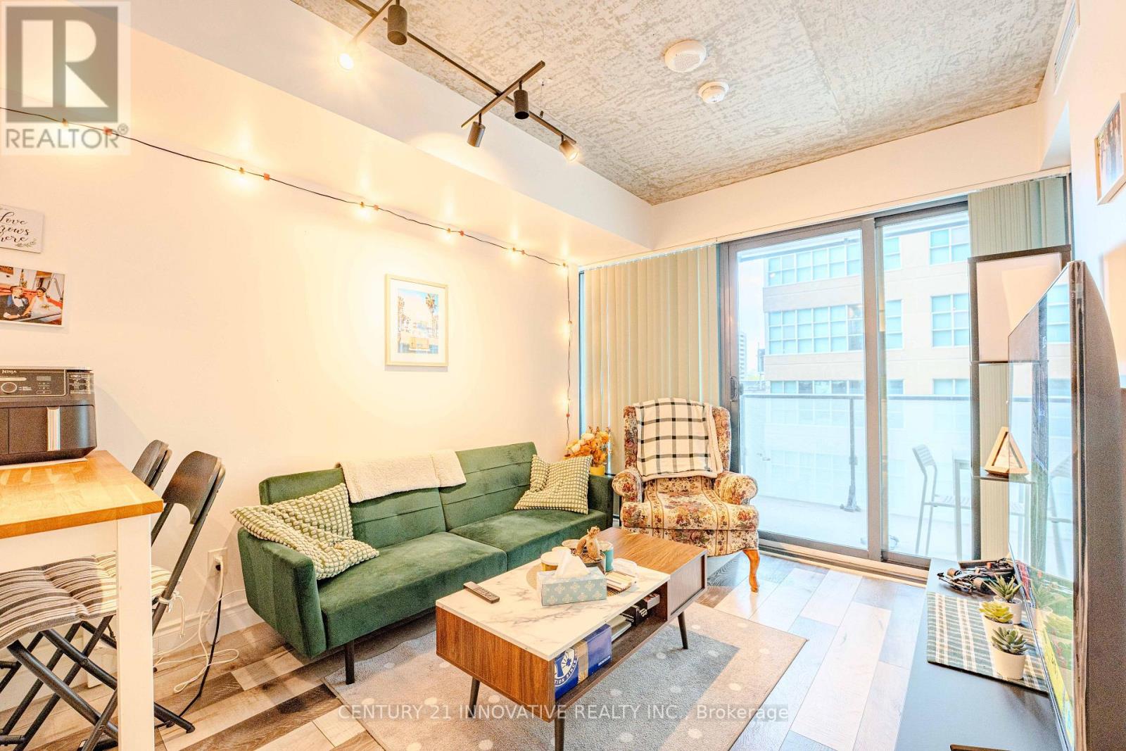 315 - 185 Roehampton Avenue S, Toronto, Ontario  M4P 0C6 - Photo 17 - C12128171