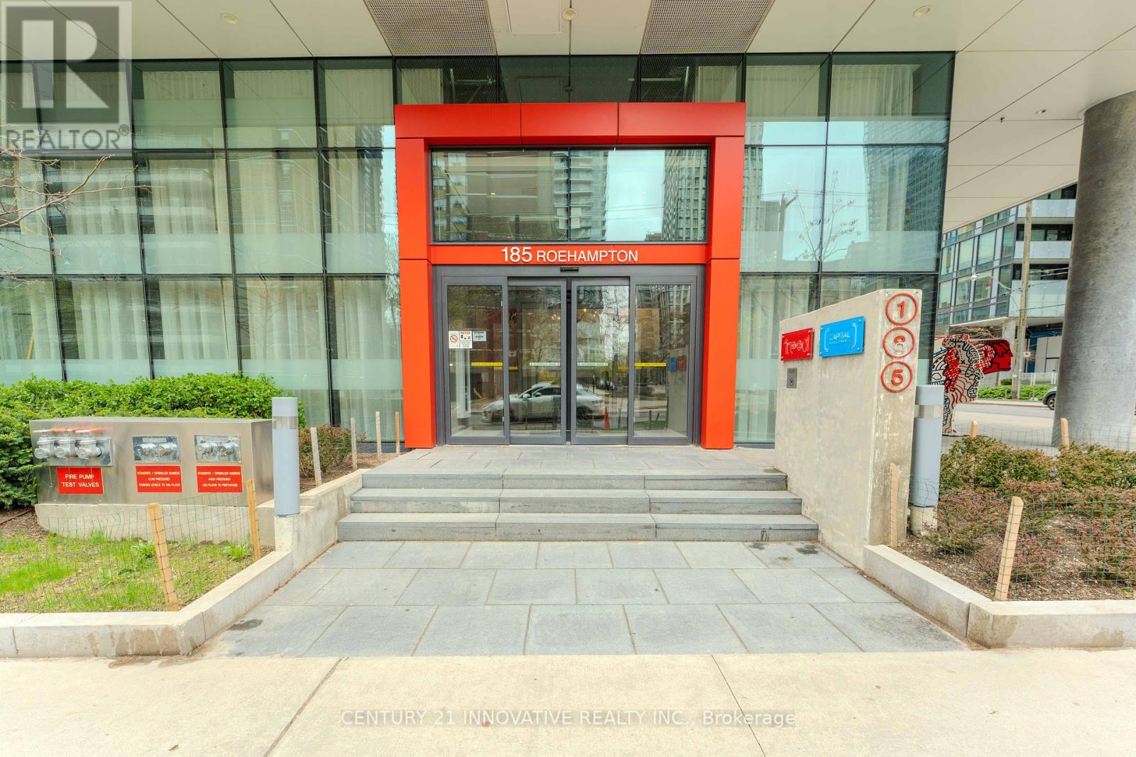 315 - 185 Roehampton Avenue S, Toronto, Ontario  M4P 0C6 - Photo 5 - C12128171