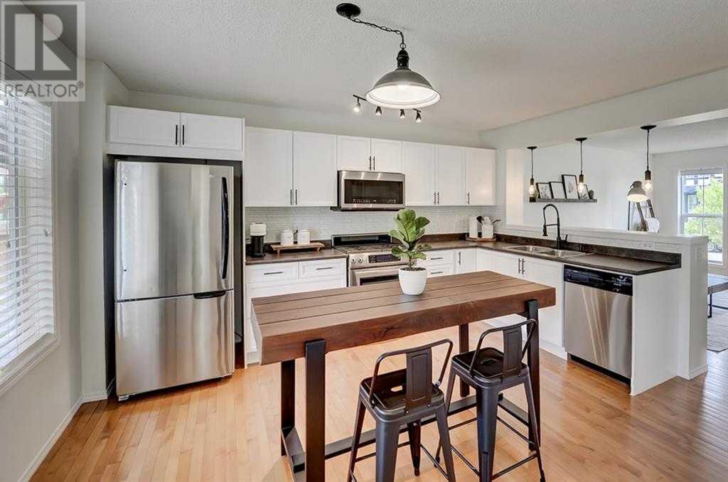 12 Elgin Meadows View Se, Calgary, Alberta  T2Z 0E8 - Photo 11 - A2216532