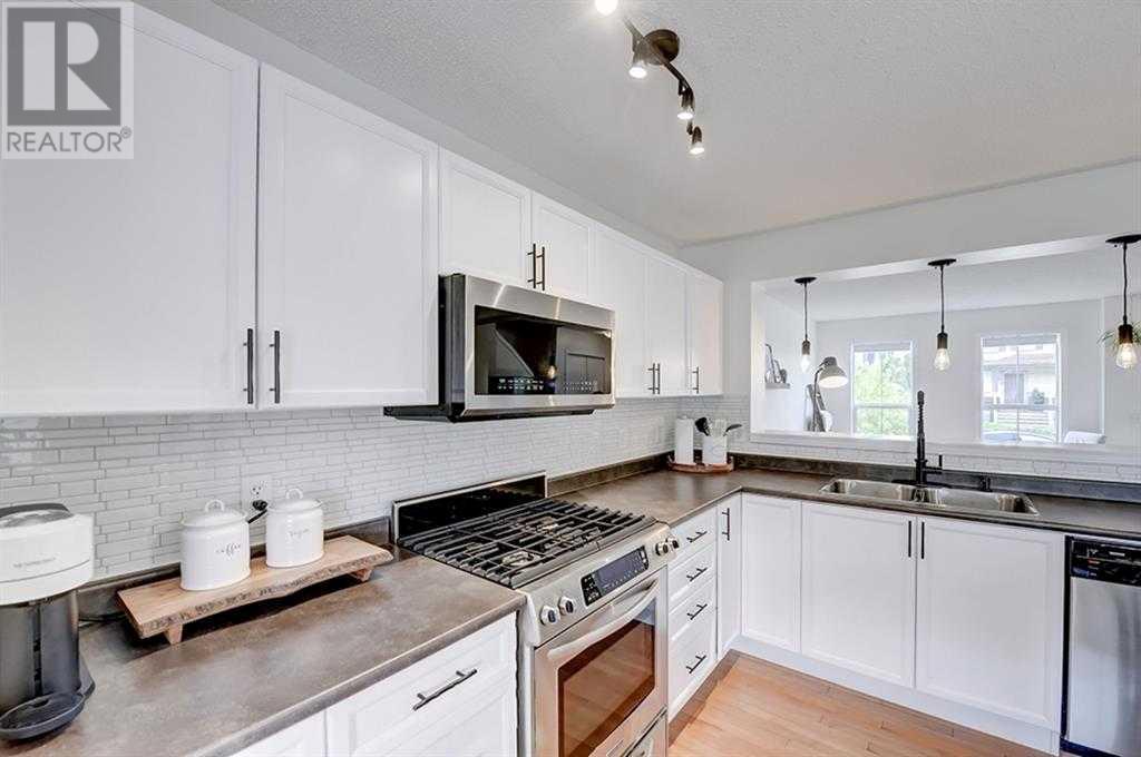12 Elgin Meadows View Se, Calgary, Alberta  T2Z 0E8 - Photo 8 - A2216532