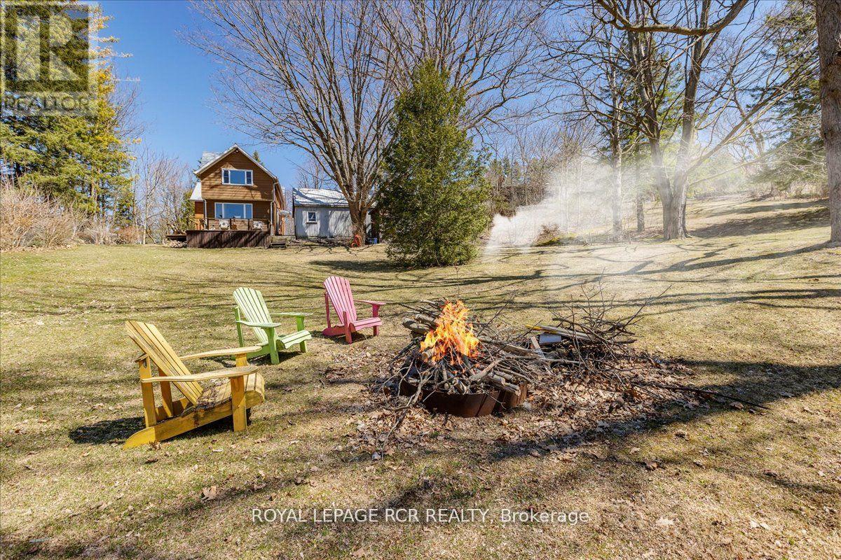 19052 Centre Street, East Gwillimbury, Ontario  L0G 1M0 - Photo 4 - N12172973