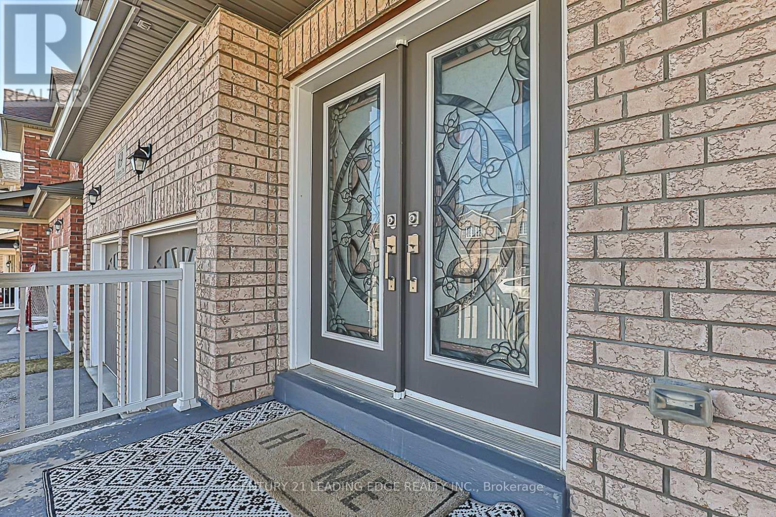 69 Hopkins Crescent, Bradford West Gwillimbury, Ontario  L3Z 0R7 - Photo 3 - N12172976