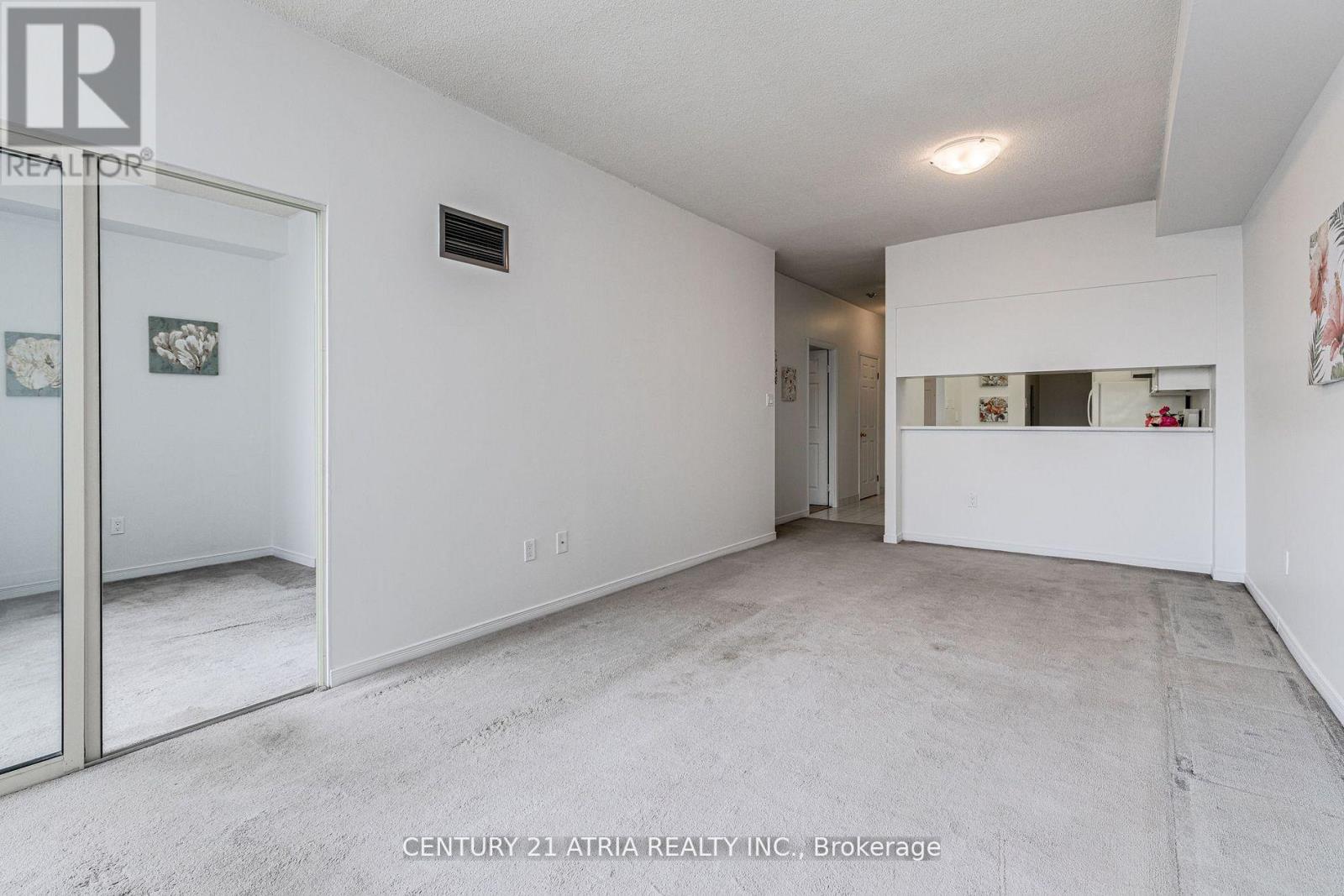 1011 - 309 Major Mackenzie Drive, Richmond Hill, Ontario  L4C 9V5 - Photo 10 - N12173092