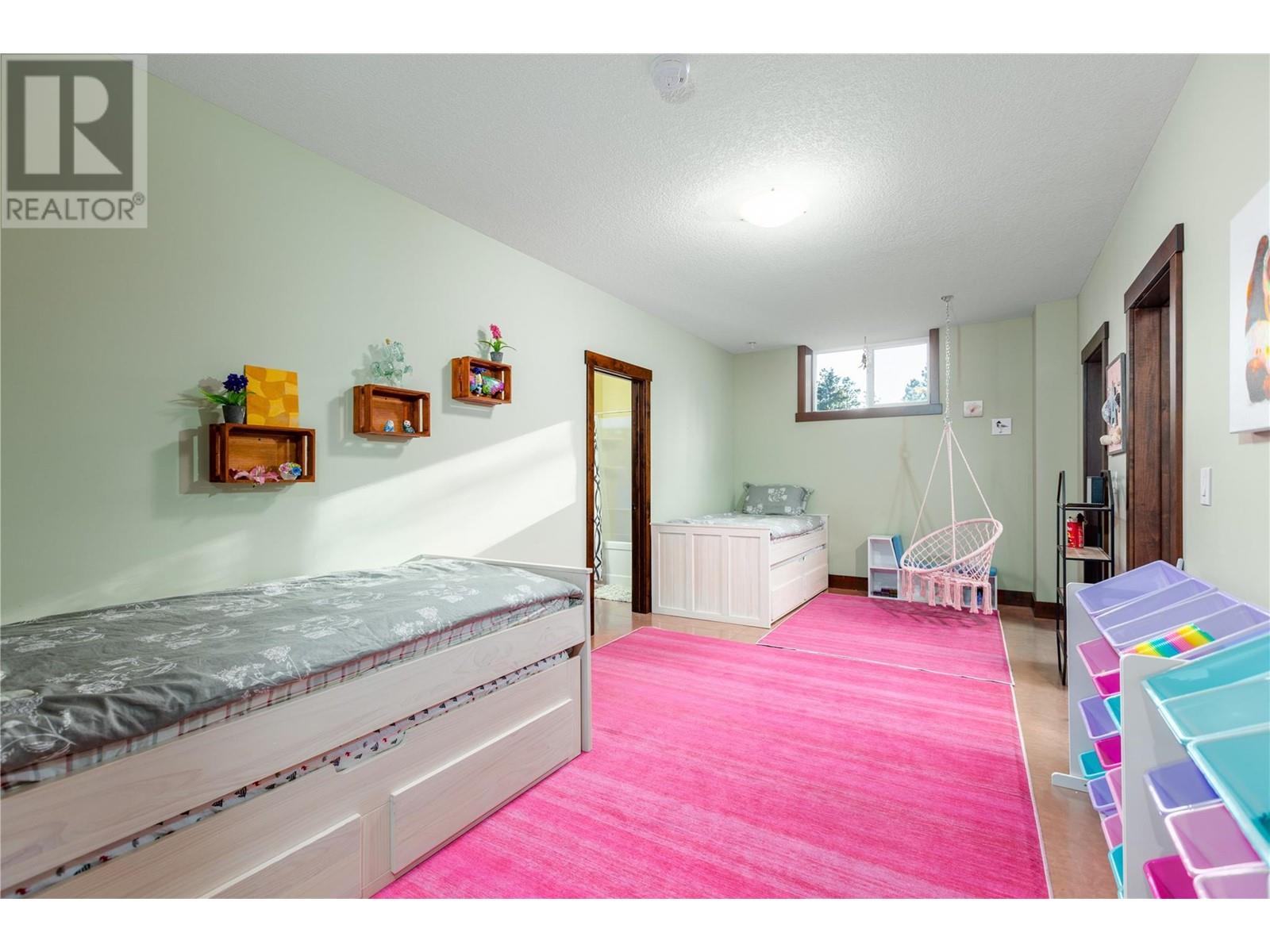 4520 13th Street S, Cranbrook, British Columbia  V1C 7A9 - Photo 25 - 10348897