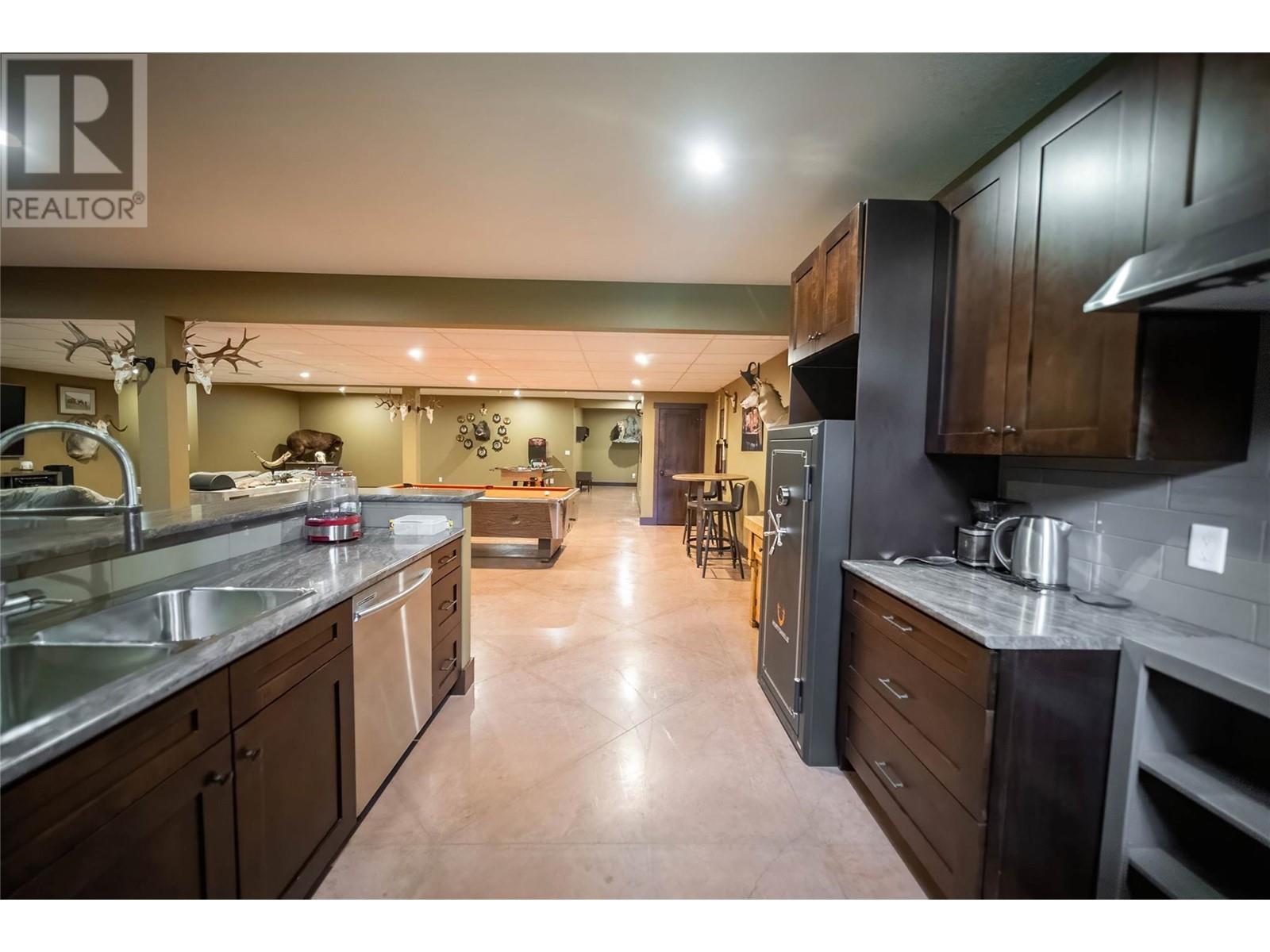 4520 13th Street S, Cranbrook, British Columbia  V1C 7A9 - Photo 42 - 10348897