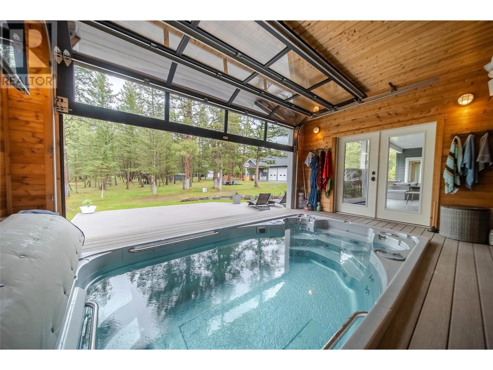 4520 13th Street S, Cranbrook, British Columbia  V1C 7A9 - Photo 35 - 10348897