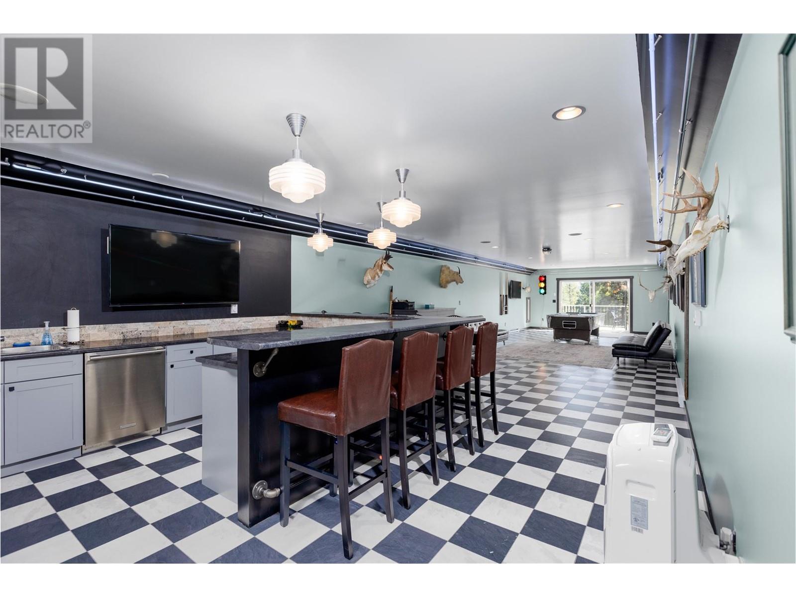 4520 13th Street S, Cranbrook, British Columbia  V1C 7A9 - Photo 30 - 10348897