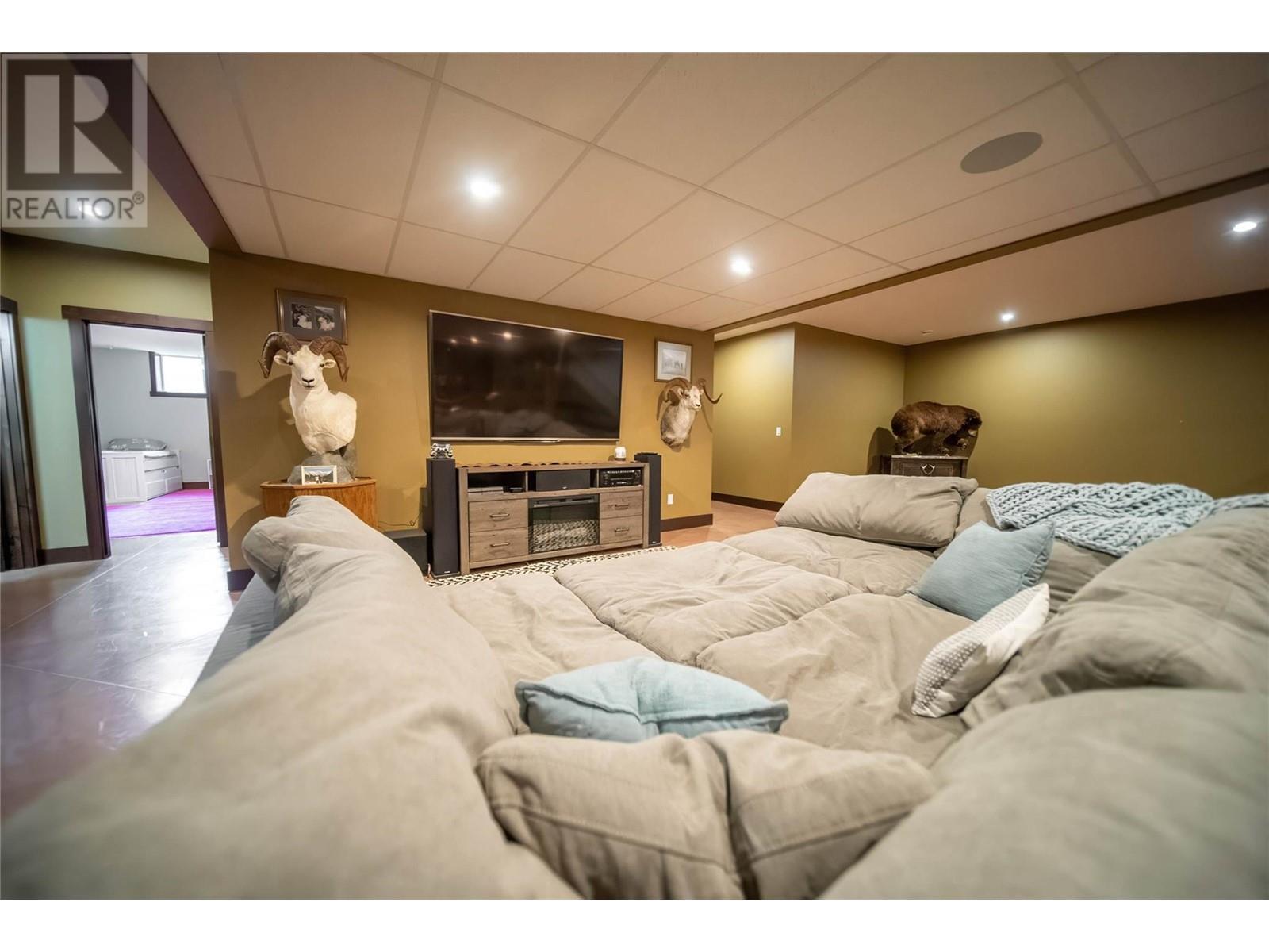 4520 13th Street S, Cranbrook, British Columbia  V1C 7A9 - Photo 44 - 10348897