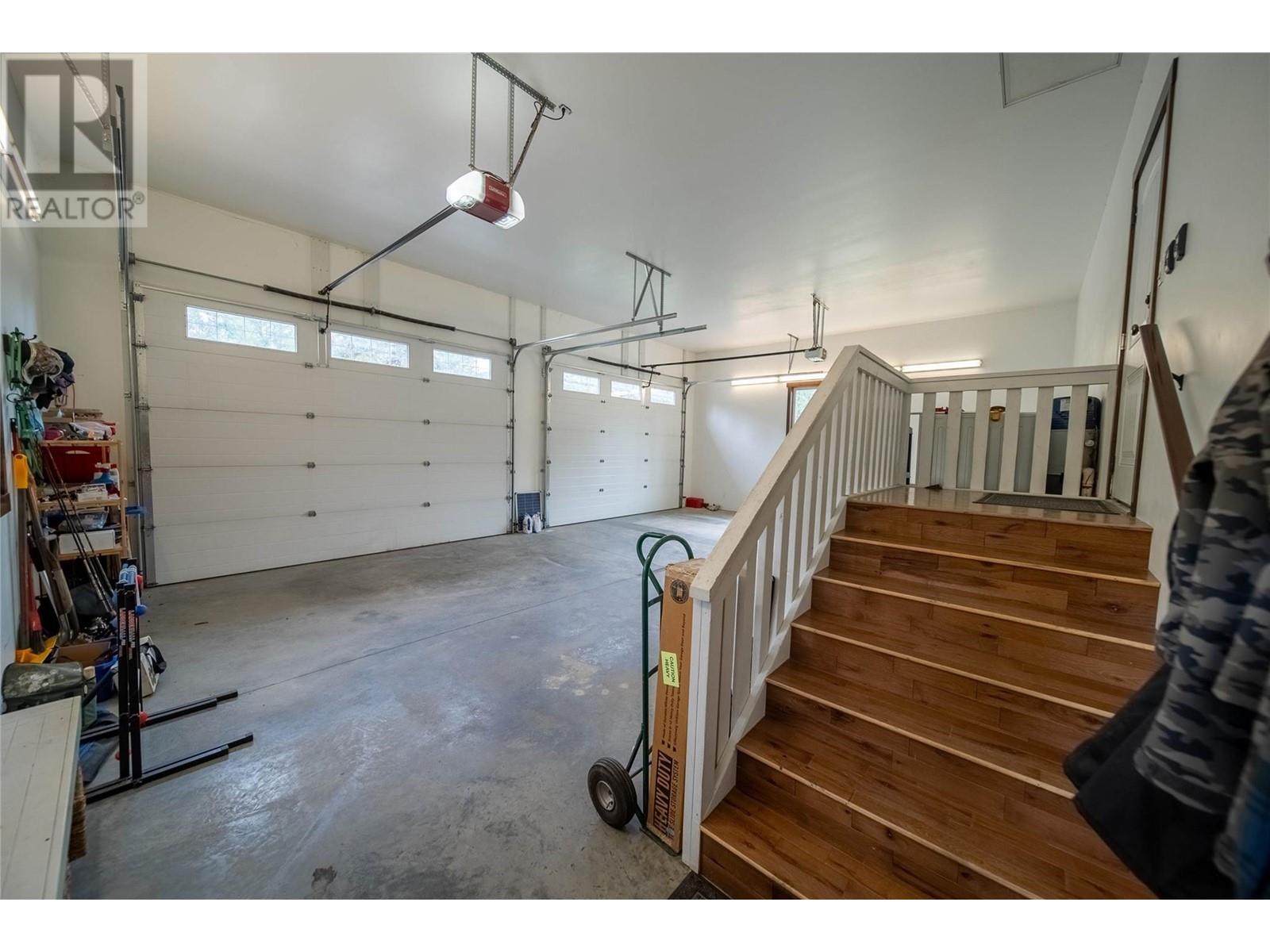 4520 13th Street S, Cranbrook, British Columbia  V1C 7A9 - Photo 53 - 10348897