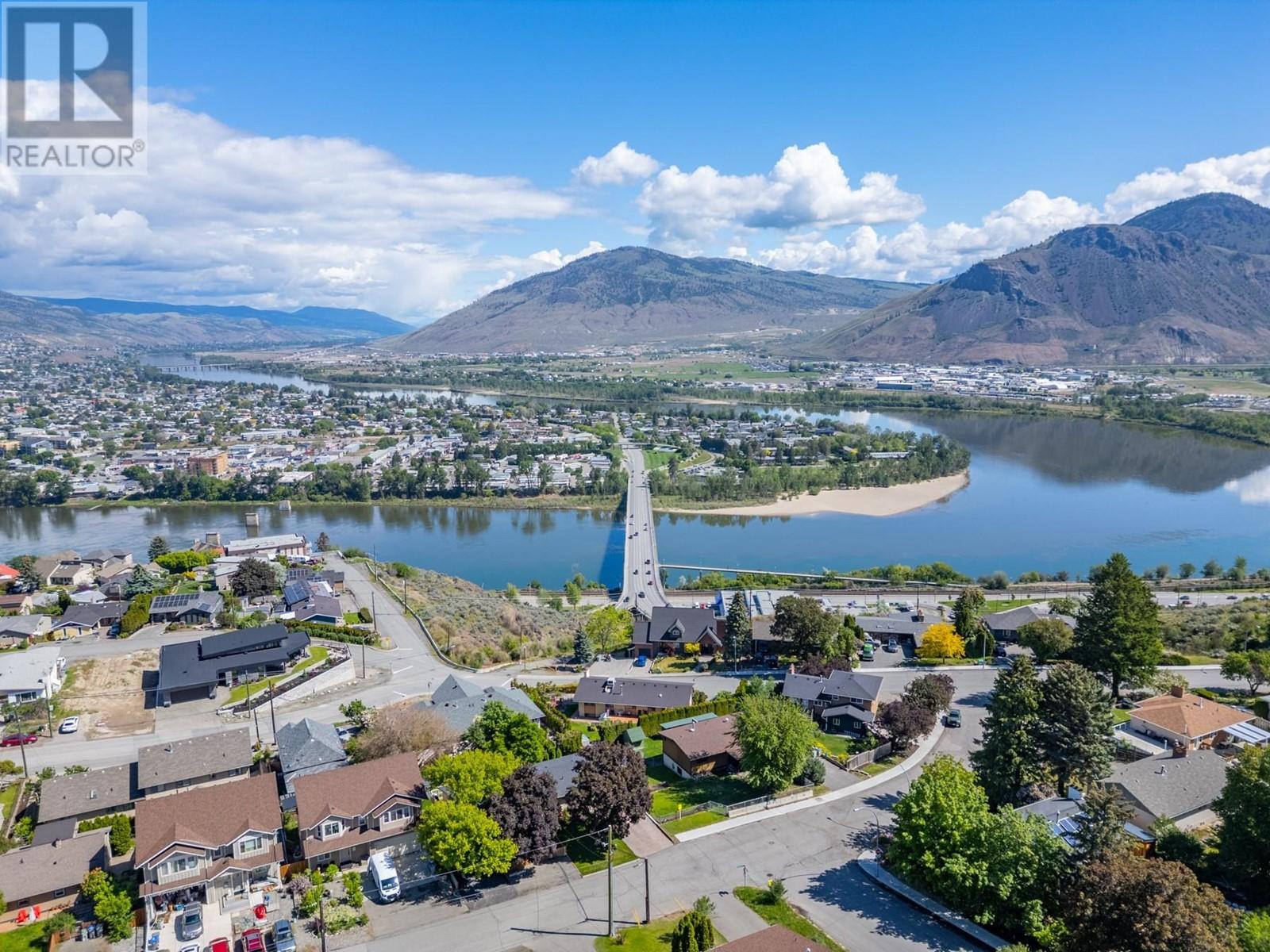 622 BATTLE  W Street, Kamloops, BC V2C1H5