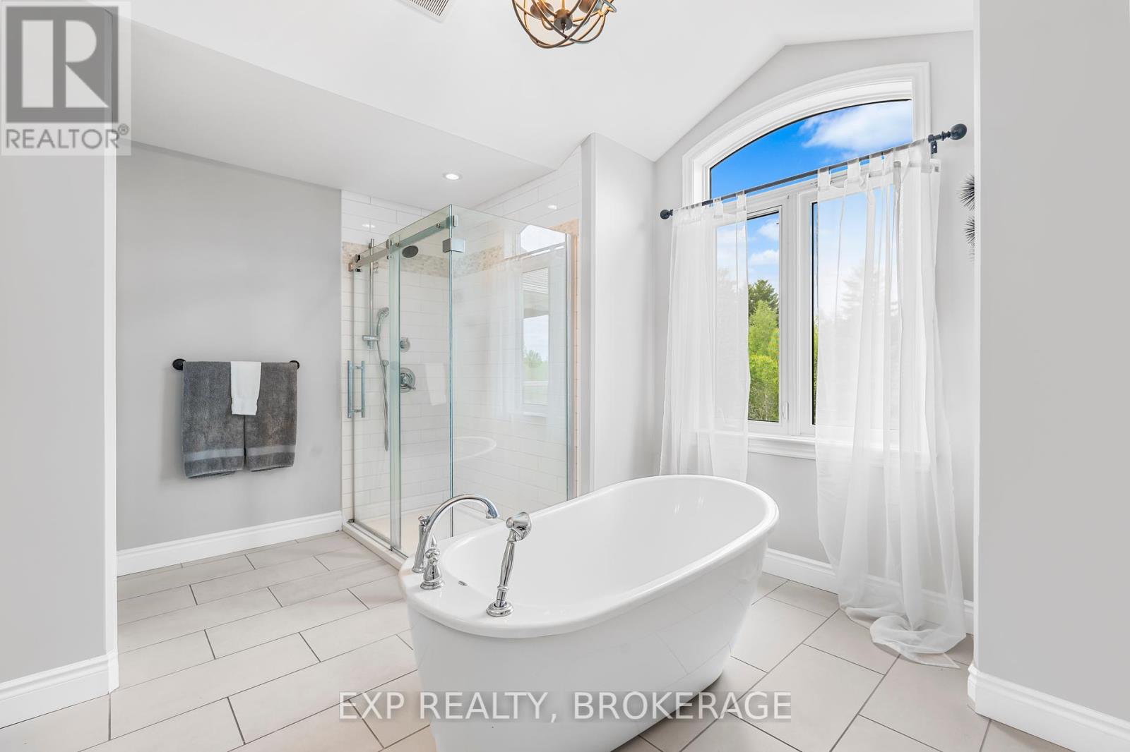 228 Mill Pond Place, Kingston, Ontario  K7M 0C9 - Photo 27 - X12173250