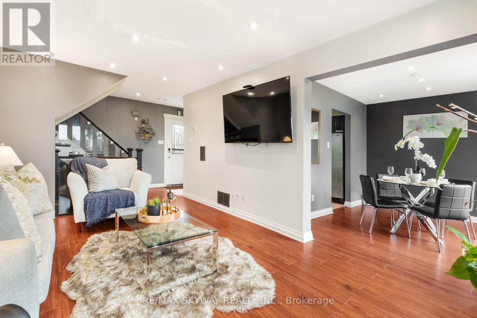 82 Festoon Place, Brampton, Ontario  L6T 4R5 - Photo 10 - W12172991