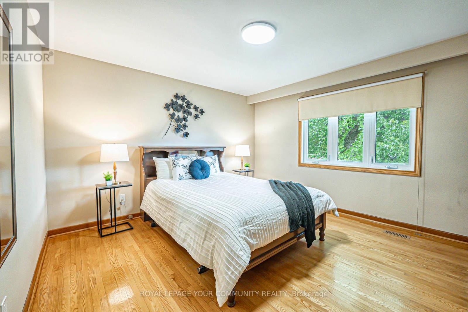 108 Rowntree Mill Road, Toronto (Humber Summit), Ontario  M9L 1C6 - Photo 20 - W12172992