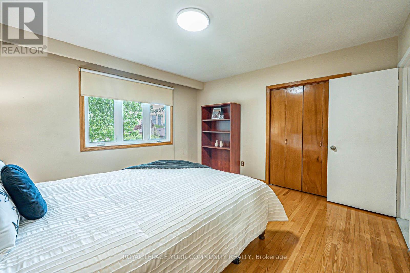 108 Rowntree Mill Road, Toronto (Humber Summit), Ontario  M9L 1C6 - Photo 21 - W12172992
