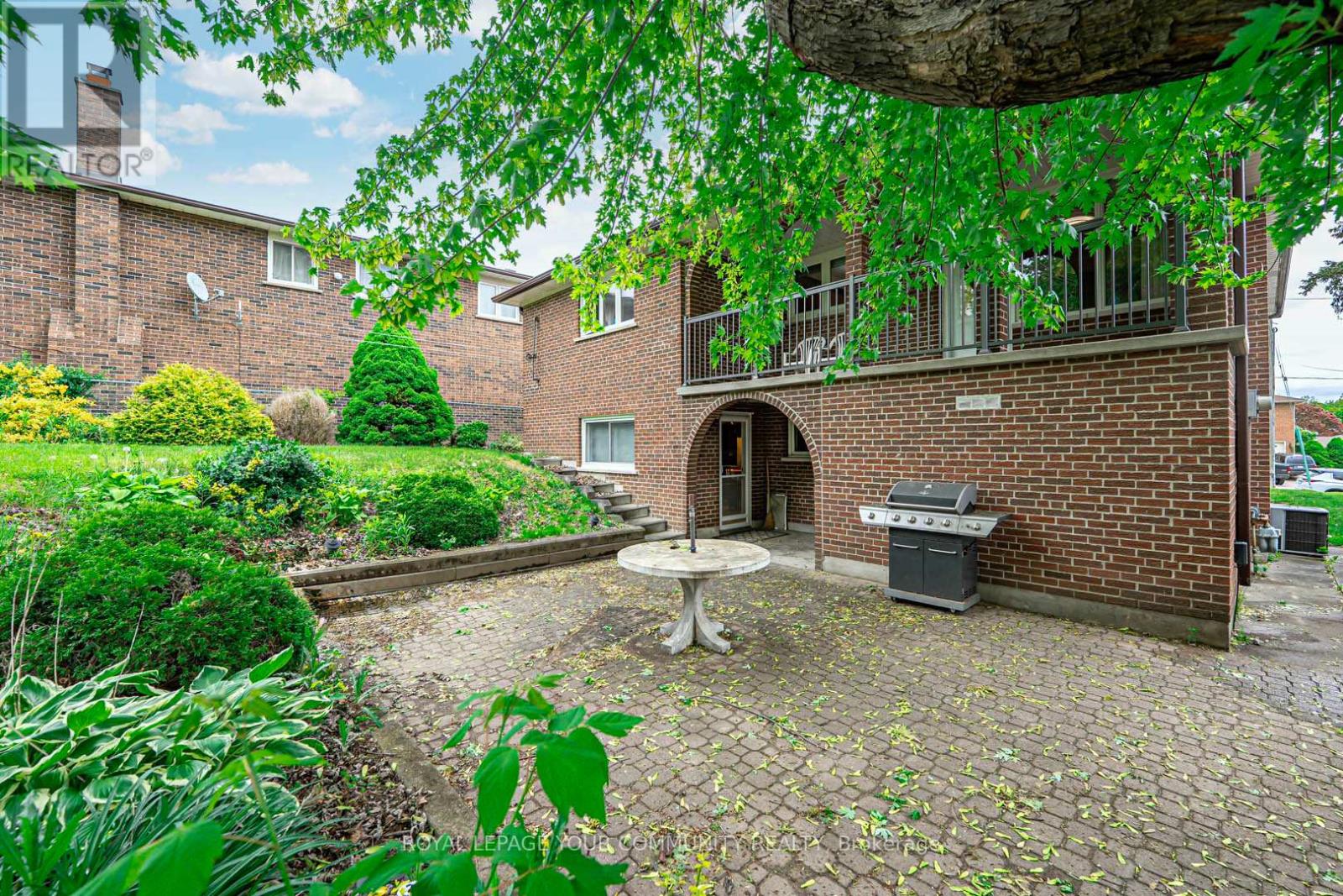 108 Rowntree Mill Road, Toronto, Ontario  M9L 1C6 - Photo 38 - W12172992