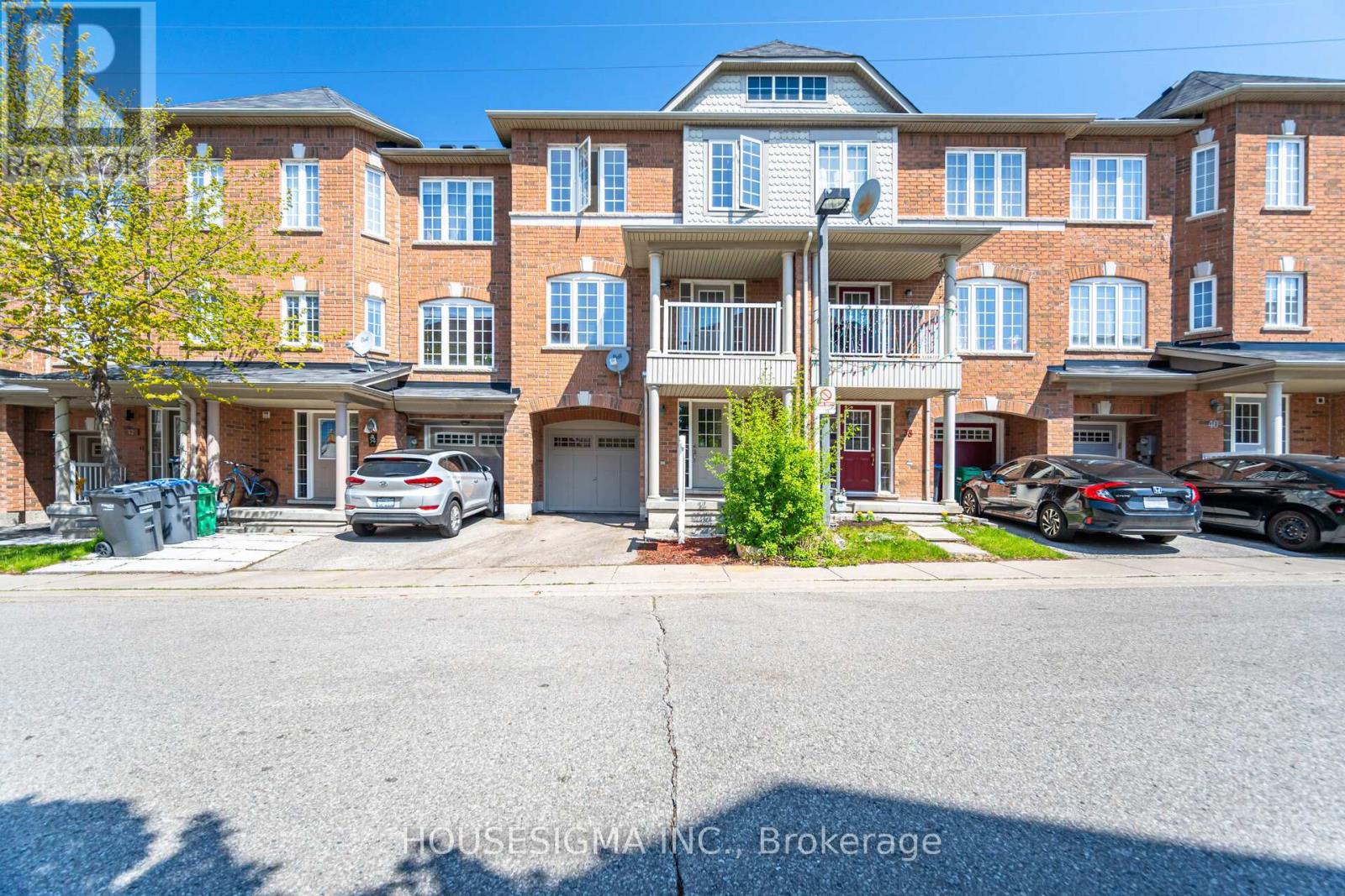 36 Arizona Drive, Brampton, Ontario  L6Y 0R6 - Photo 1 - W12172994
