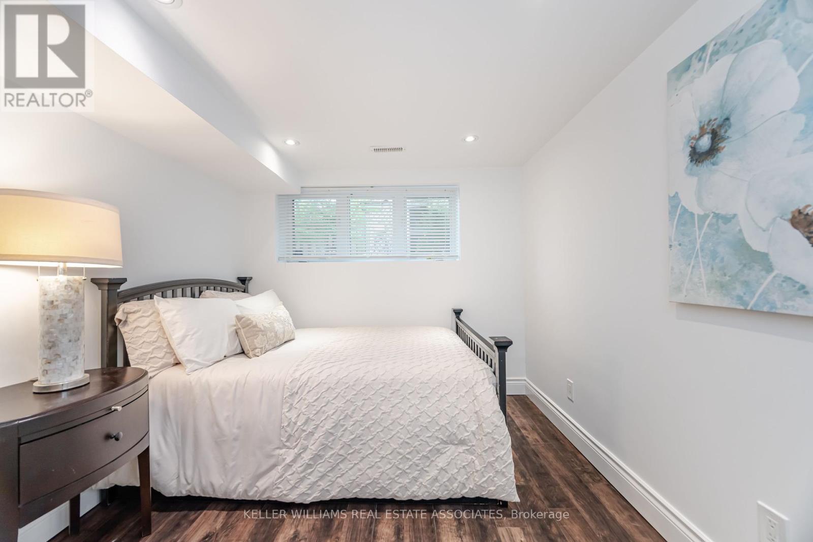 157 Dianne Avenue, Oakville (Mo Morrison), Ontario  L6J 4G8 - Photo 40 - W12173007