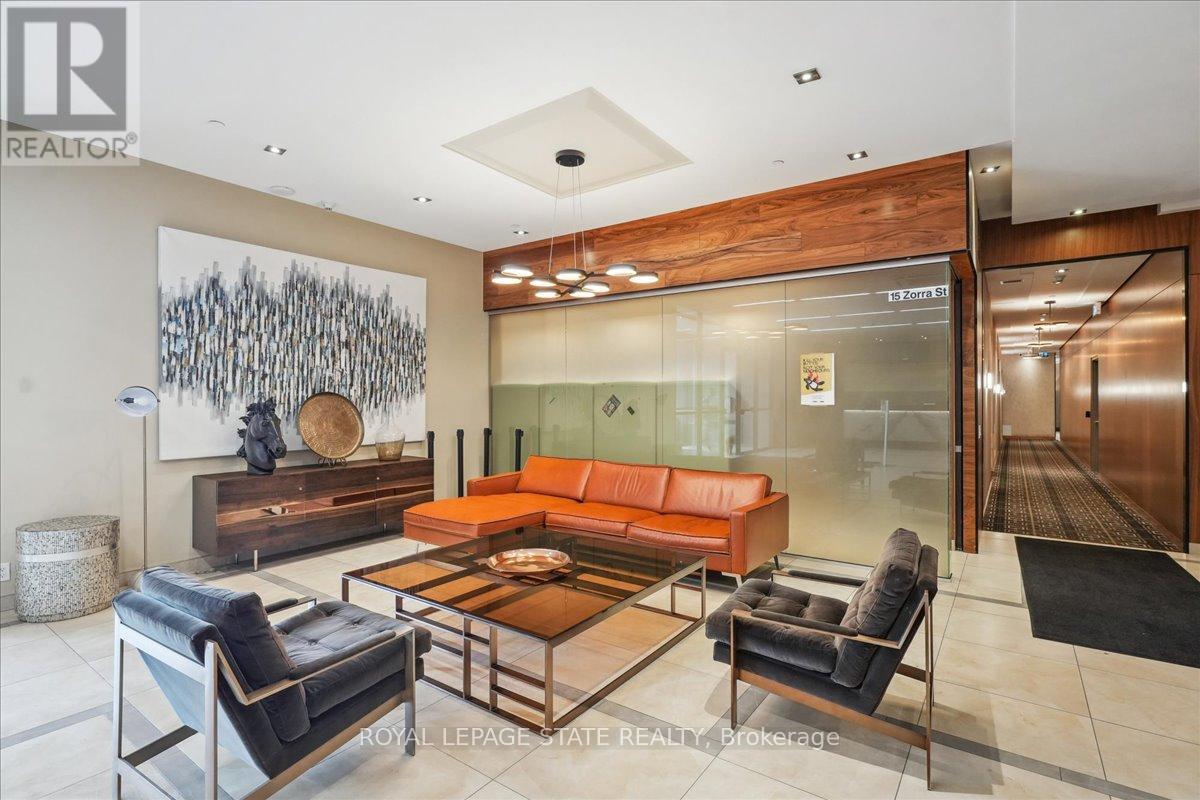 2013 - 17 Zorra Street, Toronto, Ontario  M8Z 4Z6 - Photo 8 - W12173145