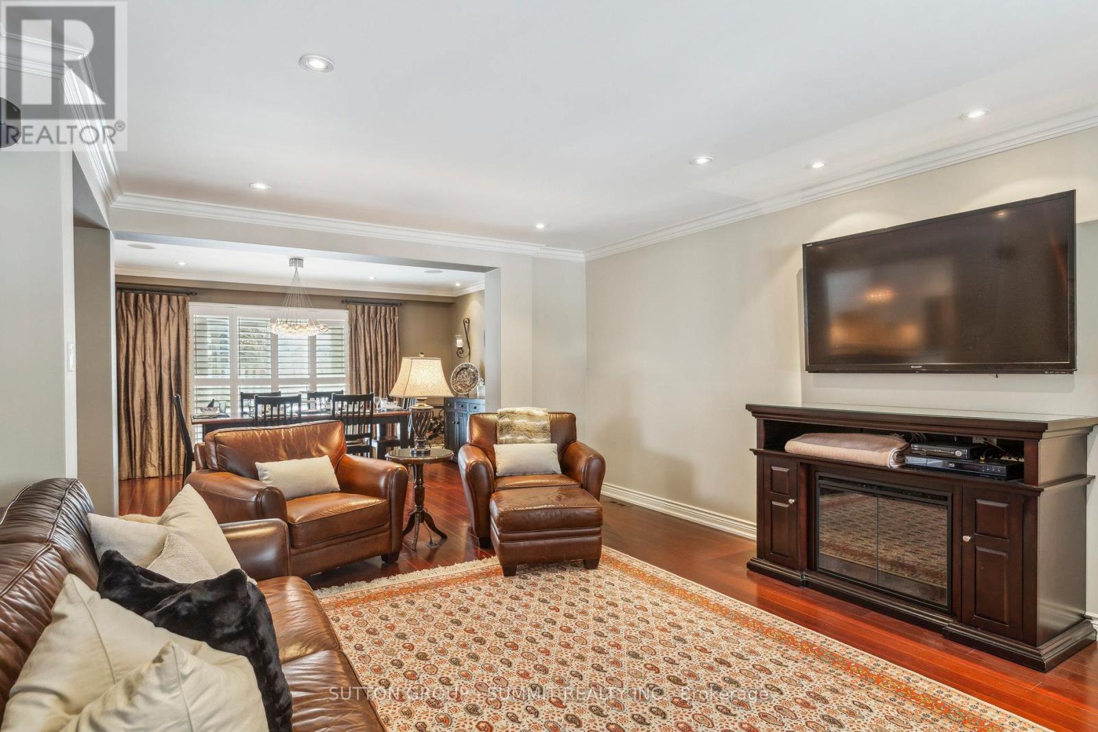 2906 Coulson Court, Mississauga, Ontario  L5M 5S8 - Photo 9 - W12173221