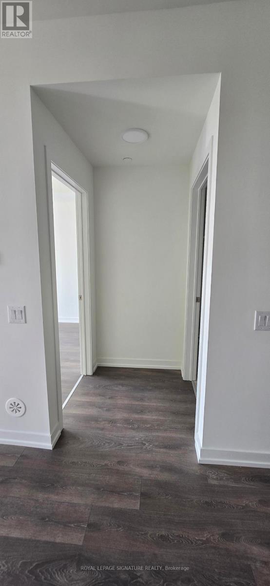 313 - 125 Canon Jackson Drive, Toronto, Ontario  M6M 0B7 - Photo 6 - W12173223