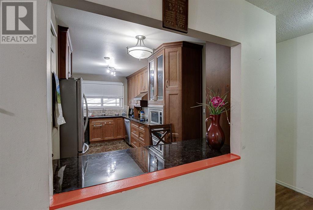 2443 47 Street Se, Calgary, Alberta  T2B 1L7 - Photo 32 - A2196325