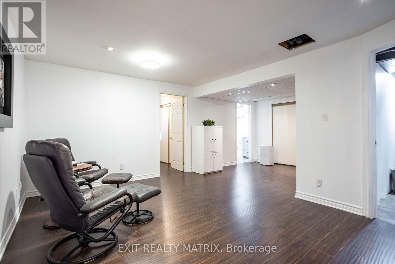 98 Menard Street, Russell, Ontario  K0A 1W1 - Photo 23 - X12173322