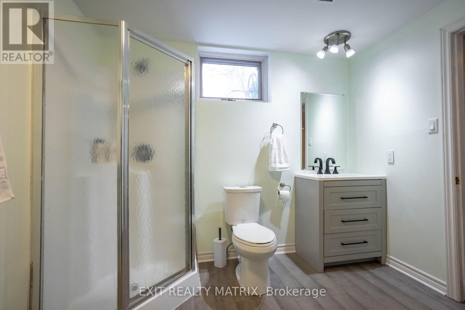 98 Menard Street, Russell, Ontario  K0A 1W1 - Photo 25 - X12173322