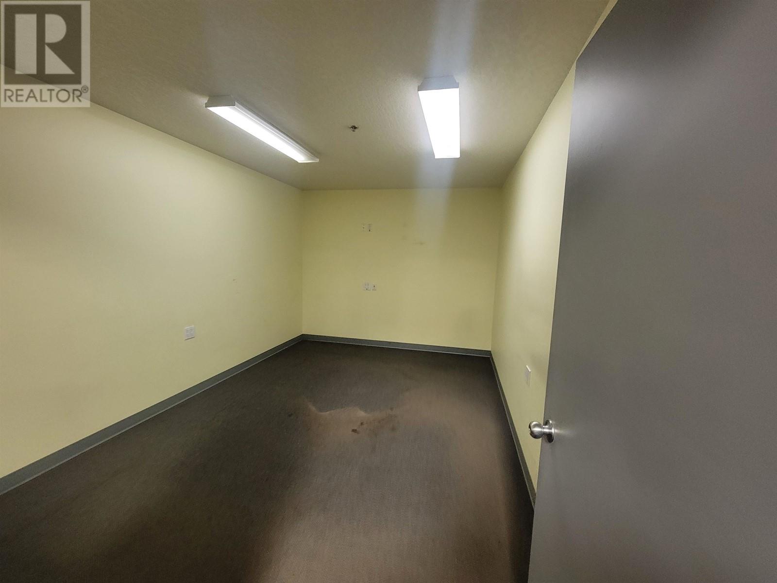 988 Great Street, Prince George, British Columbia  V2N 5R7 - Photo 8 - C8069344