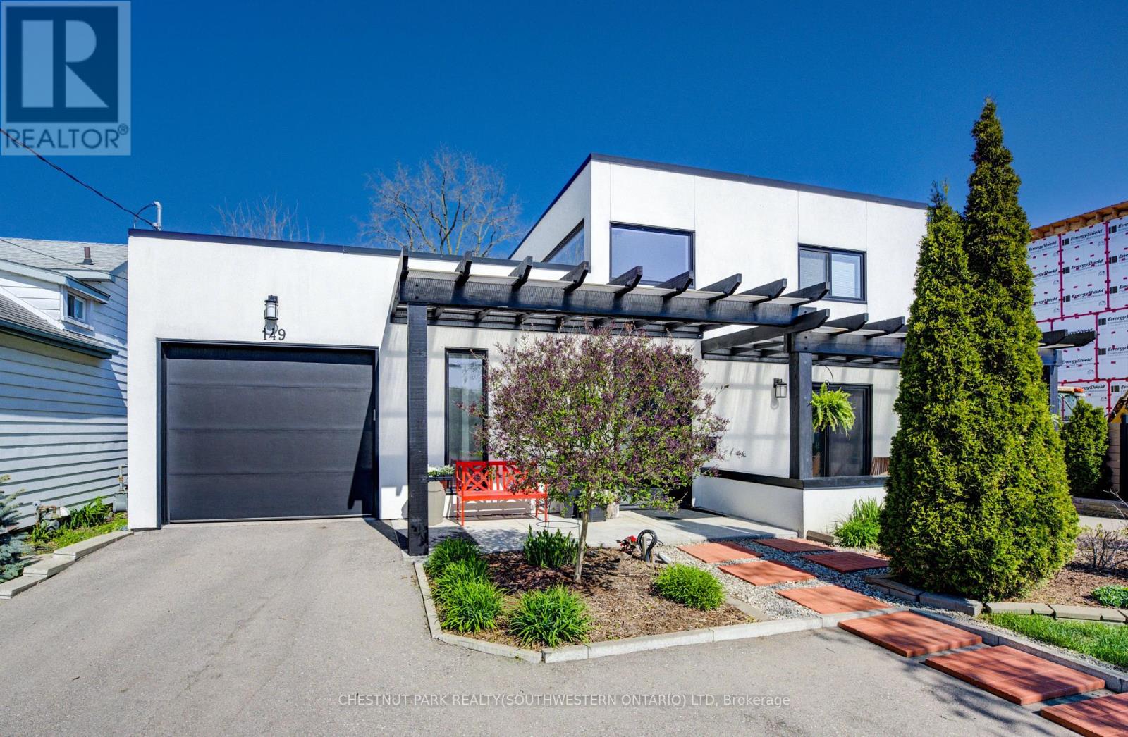 Property at 149 WOOLWICH STREET image 2