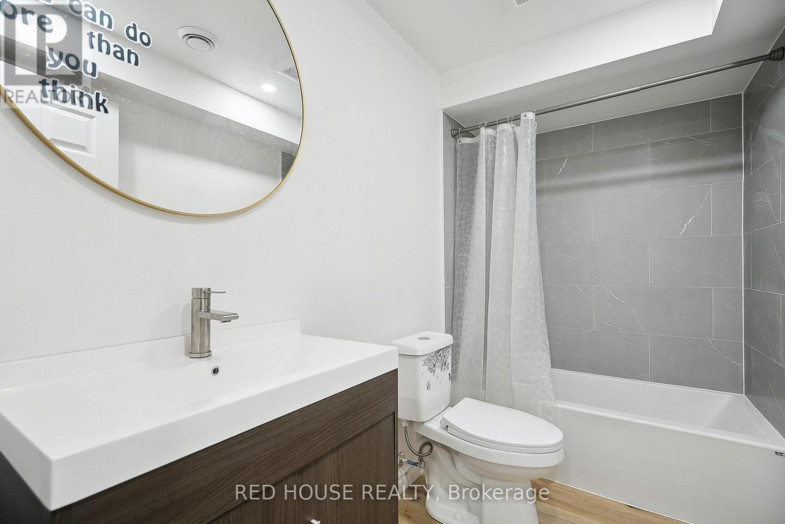 66 Venture Way, Thorold, Ontario  L2V 0H6 - Photo 25 - X12173126