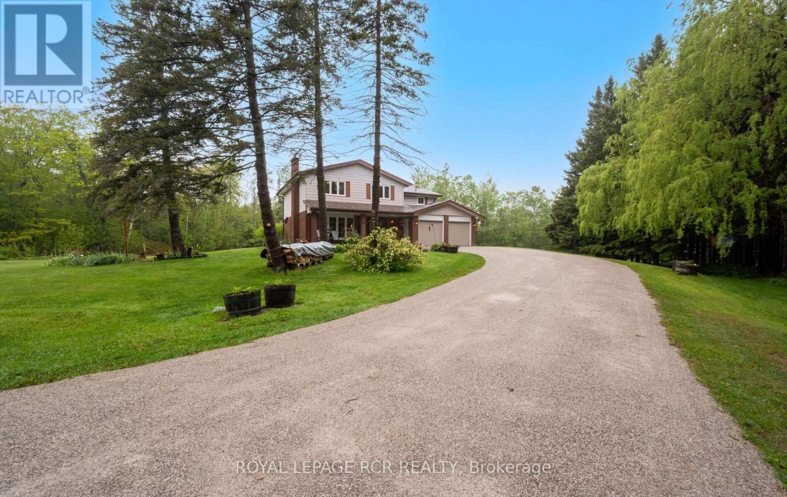Property at 553580 MONO AMARANTH TOWN LINE image 2