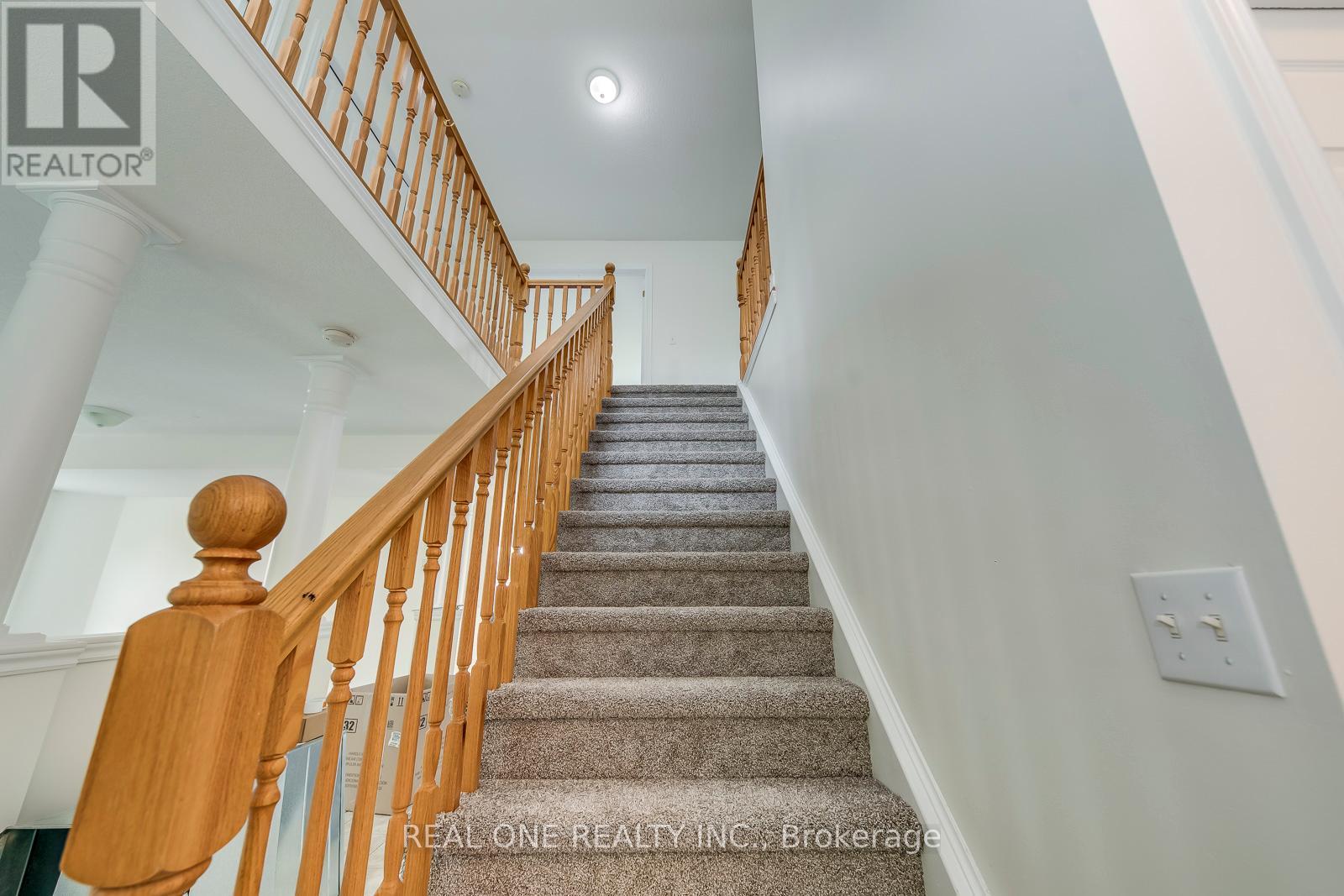 Upper - 132 Dawn Avenue, Guelph, Ontario  N3C 4J5 - Photo 11 - X12173189