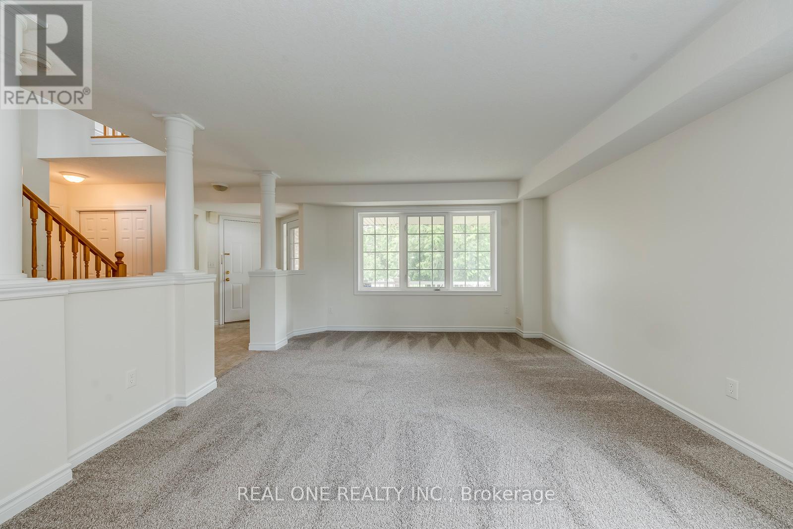 Upper - 132 Dawn Avenue, Guelph, Ontario  N3C 4J5 - Photo 6 - X12173189