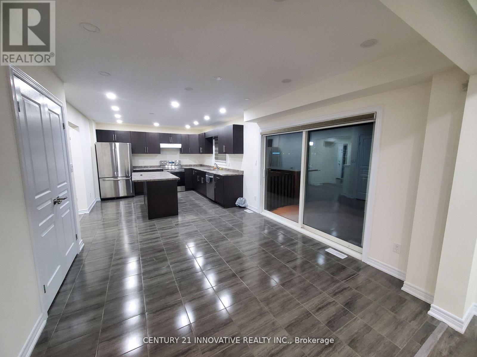 6361 Sam Iorfida Drive, Niagara Falls, Ontario  L2G 4S3 - Photo 5 - X12173235