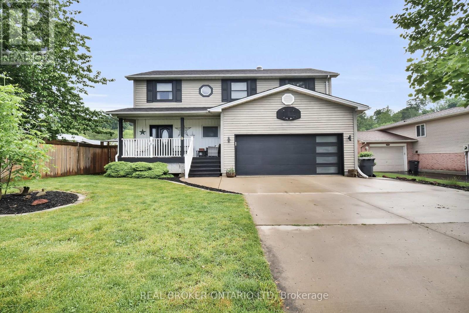 301&303 FRANCES STREET, Central Elgin, Ontario