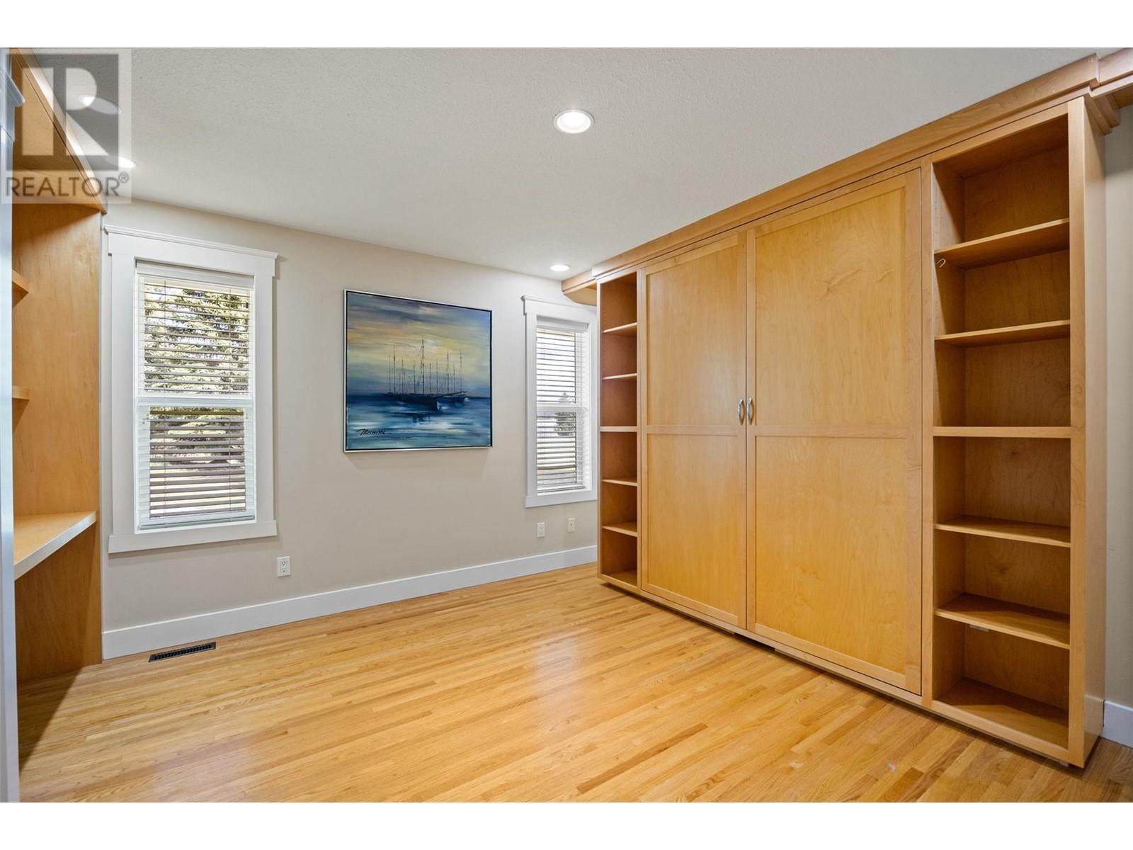 2035 MONTEITH Drive, Kamloops, BC V2E2G5