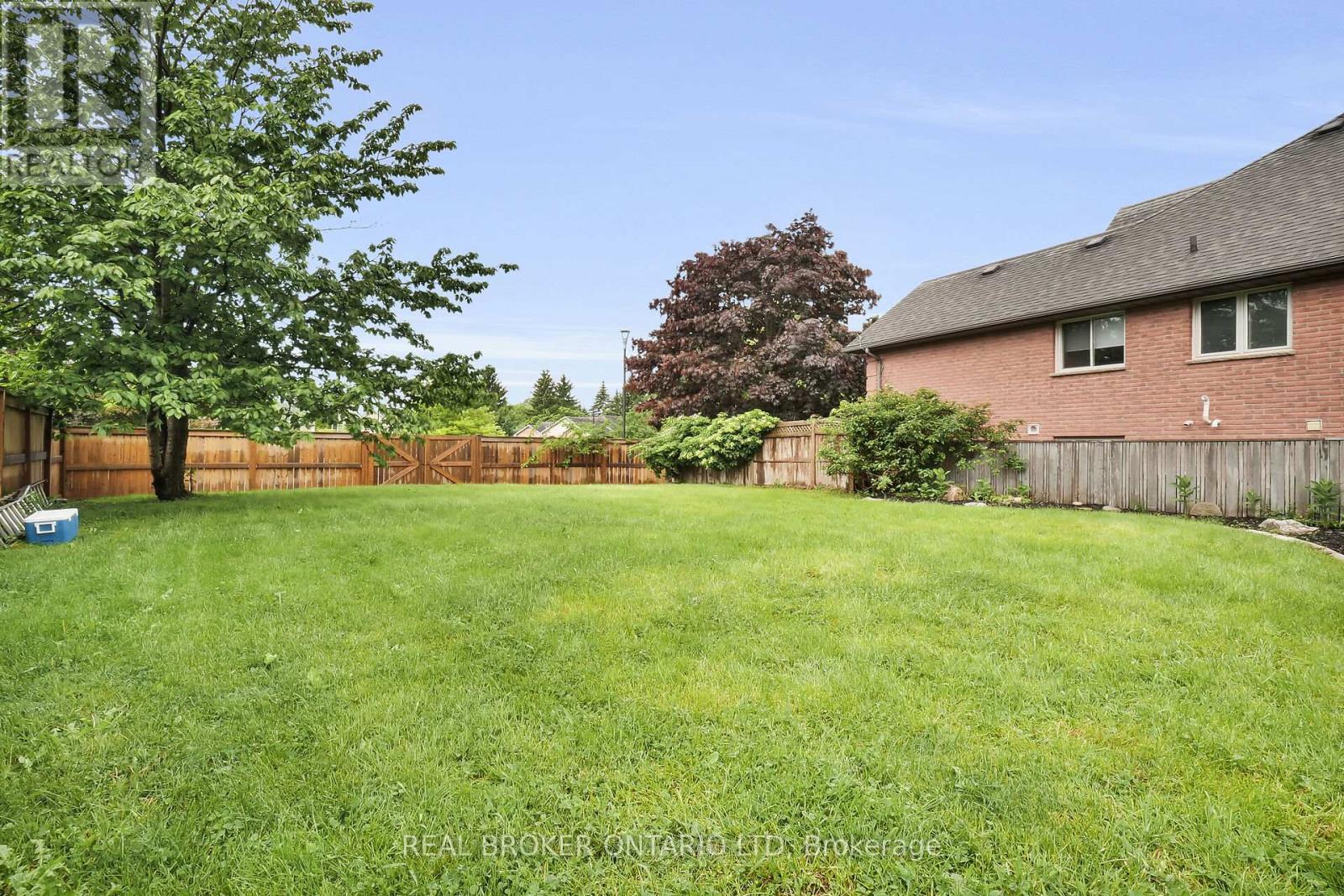 Property at 301&303 FRANCES STREET image 3