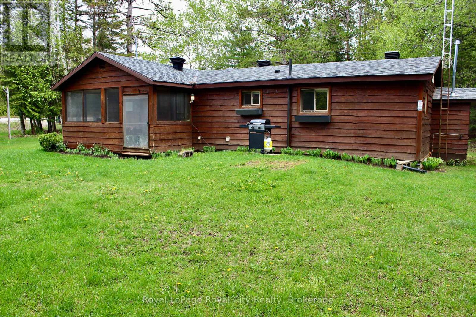 6339 Highway 6 Highway, Northern Bruce Peninsula, Ontario  N0H 2R0 - Photo 24 - X12173245