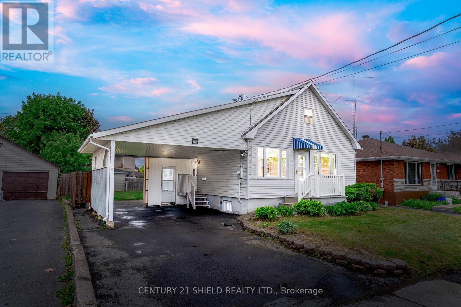 Property at 117 ANTHONY STREET image 2