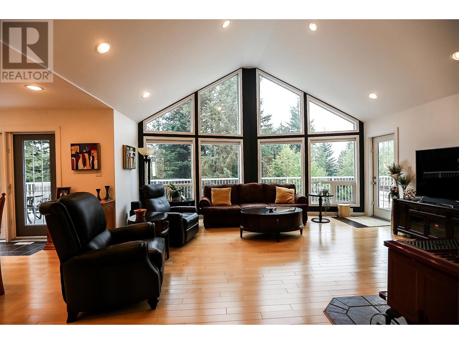 3520 Glengrove Road, Barriere, British Columbia  V0E 2E0 - Photo 15 - 10334126