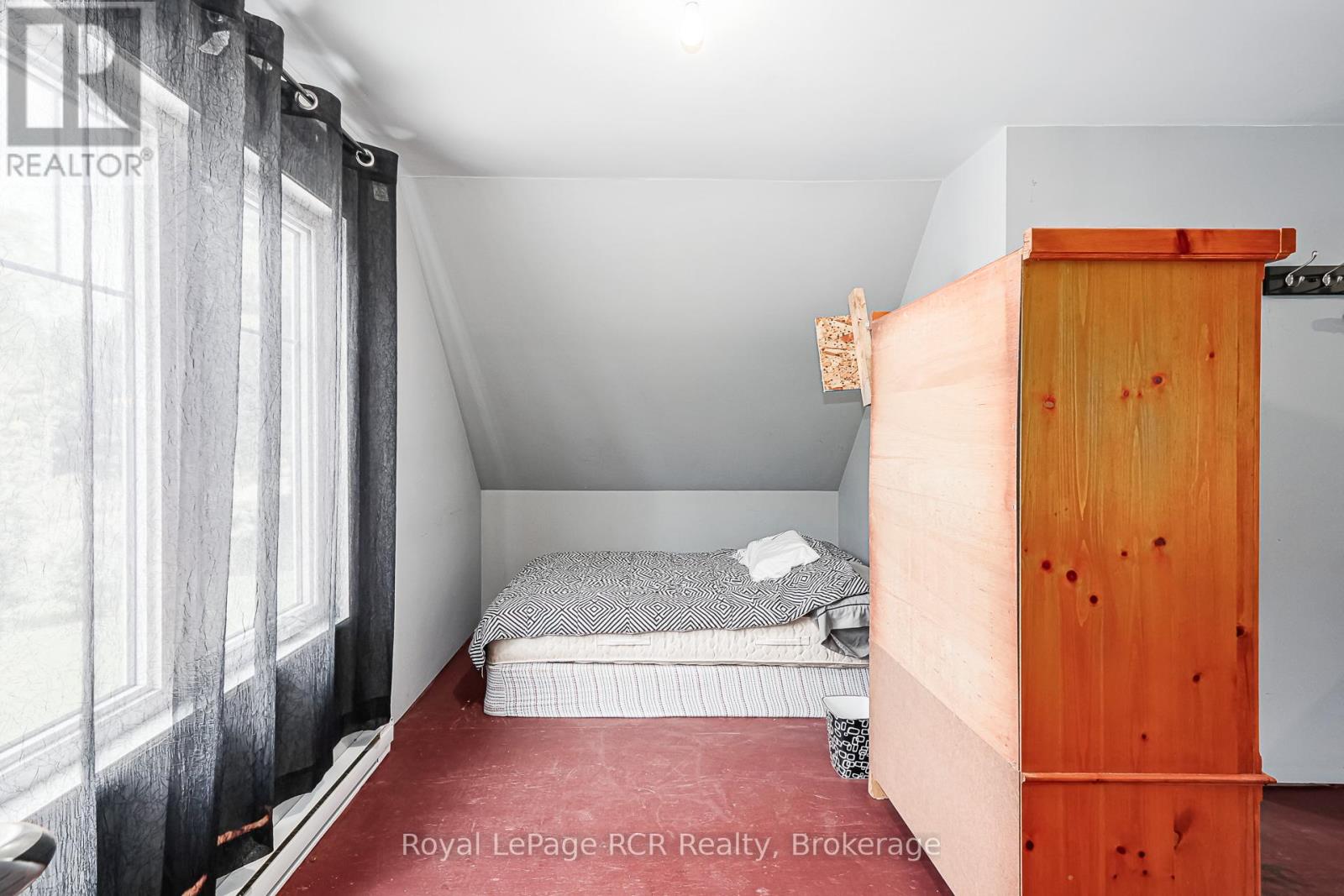 180 Raglan Street, Grey Highlands, Ontario  N0C 1E0 - Photo 34 - X12104906