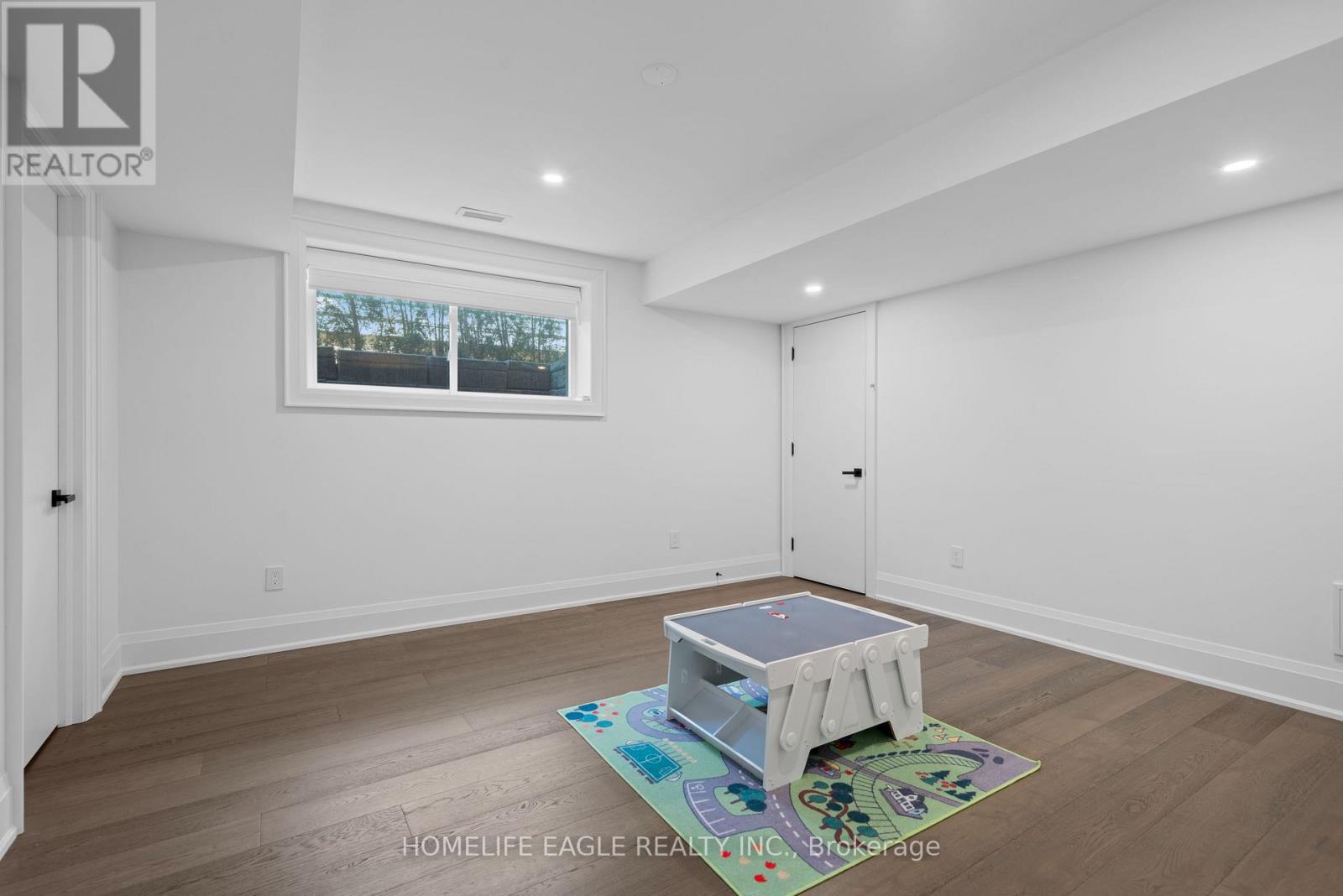 24 Royal Road, Aurora, Ontario  L4G 1A8 - Photo 42 - N12164082