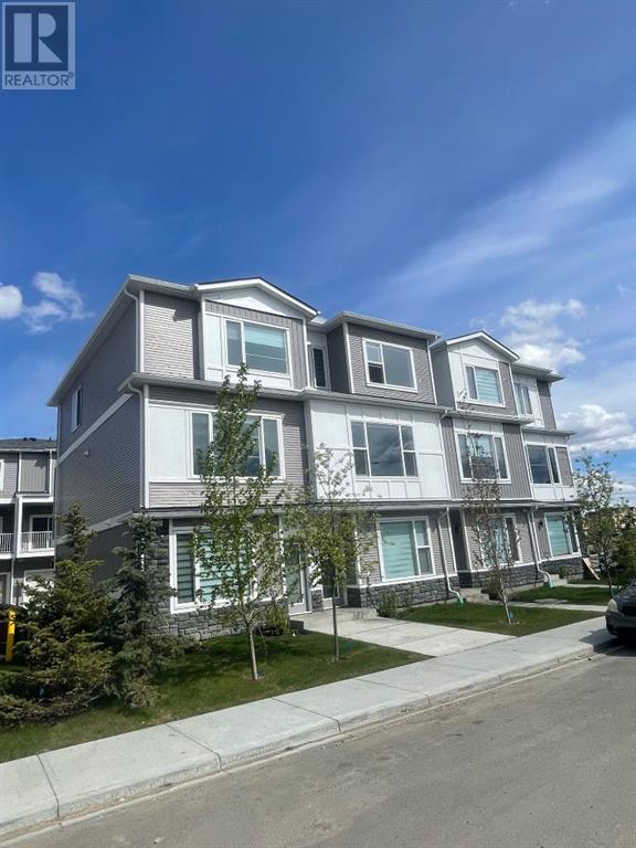 235 Saddlepeace Crescent Ne, Calgary, Alberta  T3J 2J2 - Photo 2 - A2223632
