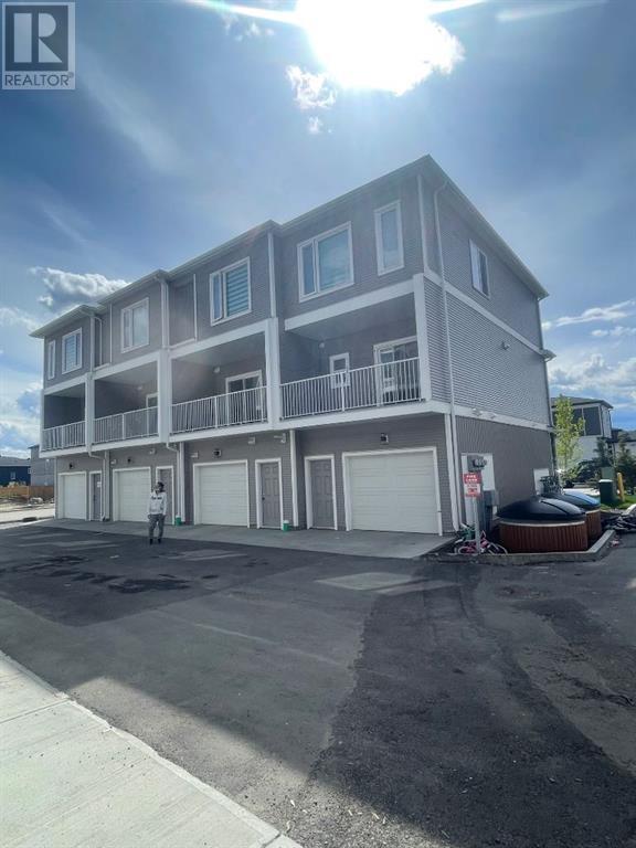 235 Saddlepeace Crescent Ne, Calgary, Alberta  T3J 2J2 - Photo 9 - A2223632