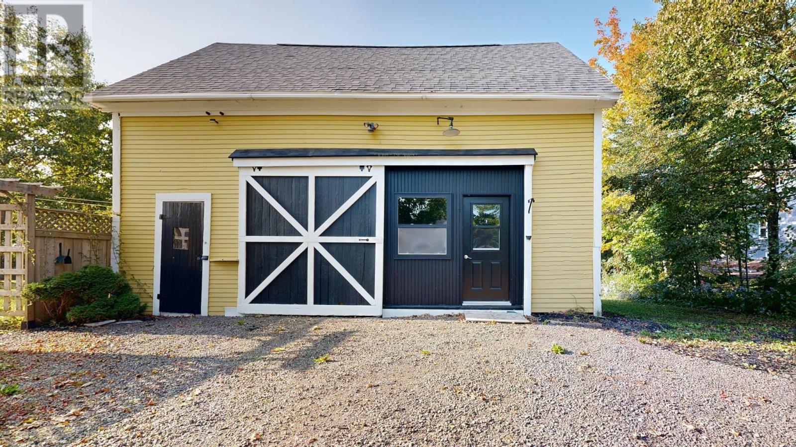 147 Main Street, Middleton, Nova Scotia  B0S 1P0 - Photo 3 - 202511341