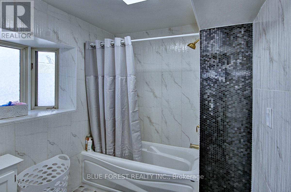 Photo 21 of 50 for 8198 Littlewood Drive
