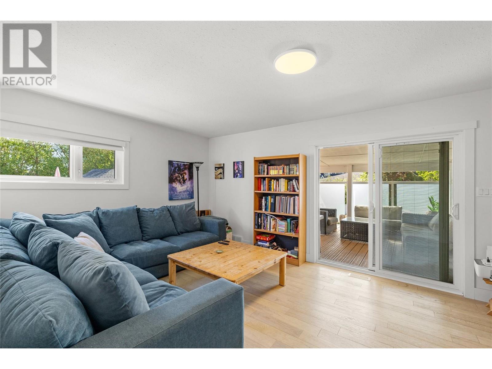624 Armour Crescent, Kelowna, British Columbia  V1W 1A5 - Photo 33 - 10348900