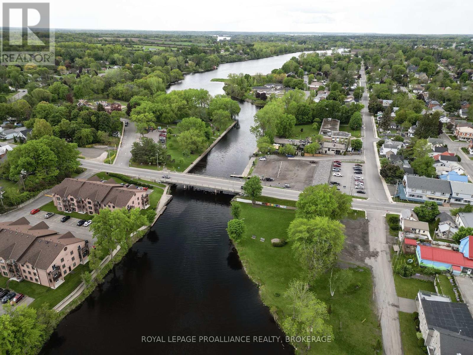 48 Dundas Street E, Greater Napanee, Ontario  K7R 1H8 - Photo 29 - X12173358