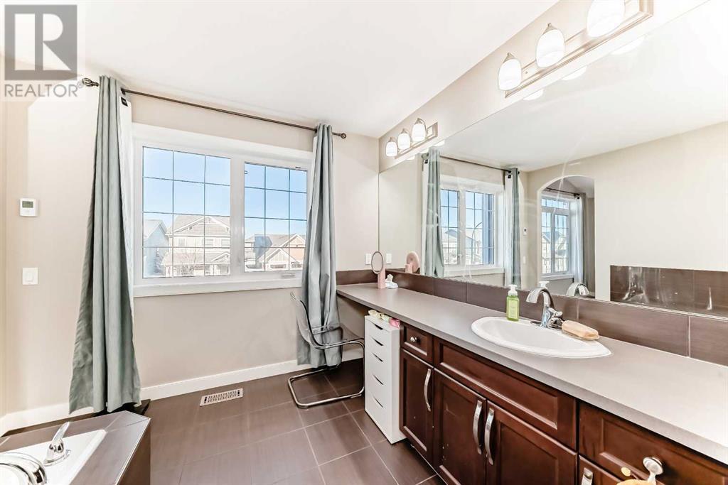 60 Legacy Crescent Se, Calgary, Alberta  T2X 0W5 - Photo 19 - A2199217